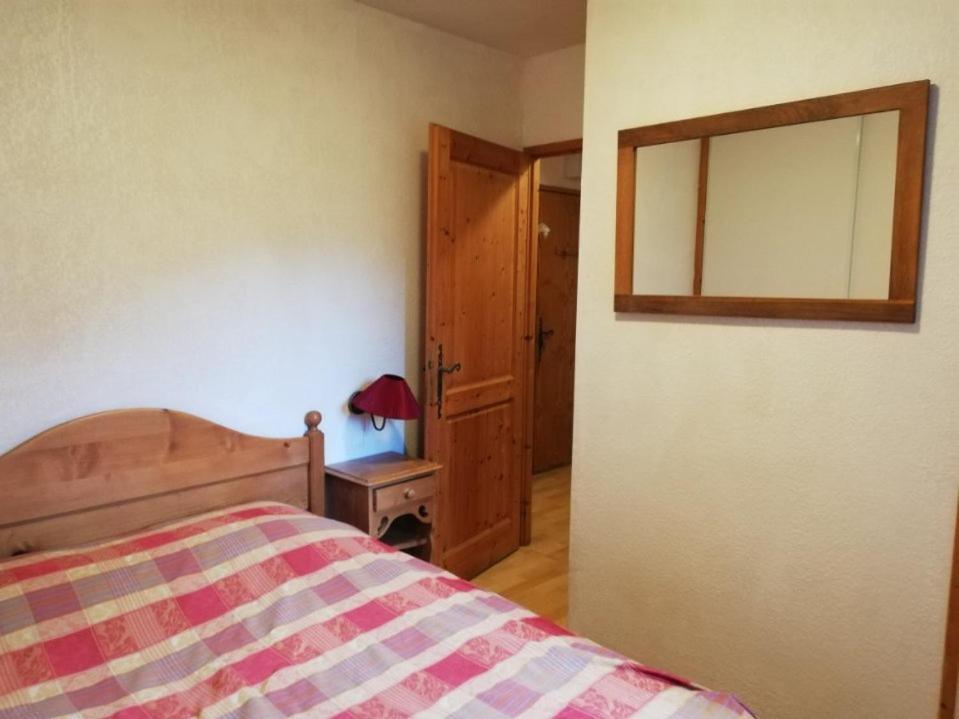 Le Repere Des Ecureuils Apartman Samoëns Kültér fotó